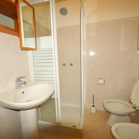 Domus Centro Storico Apartment